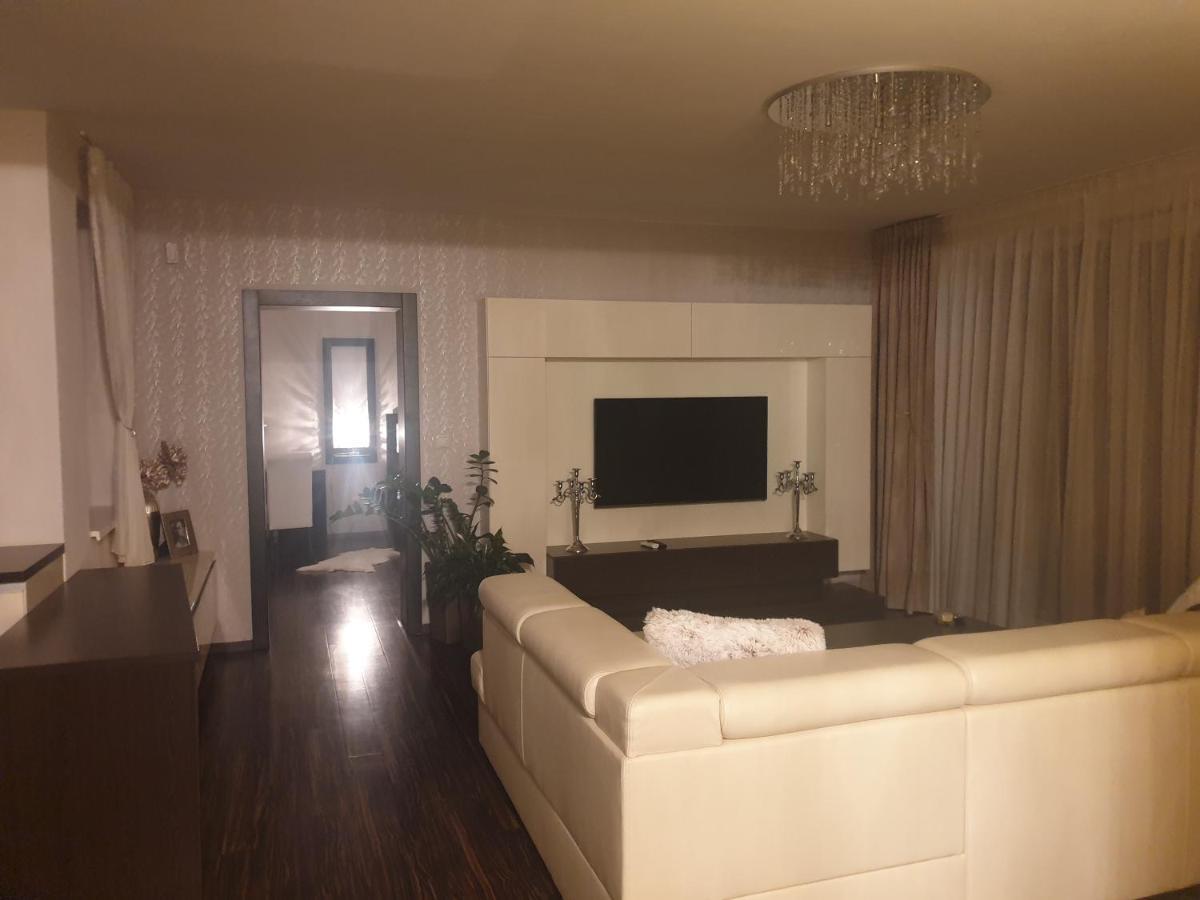 U Durkovych Casa de hóspedes Zabokreky Nad Nitrou Exterior foto